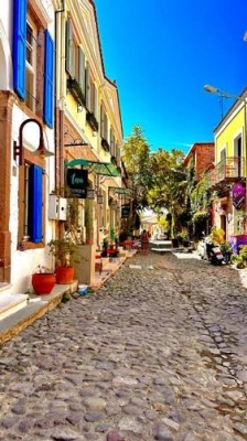 Ayvalık tarihi sokakları